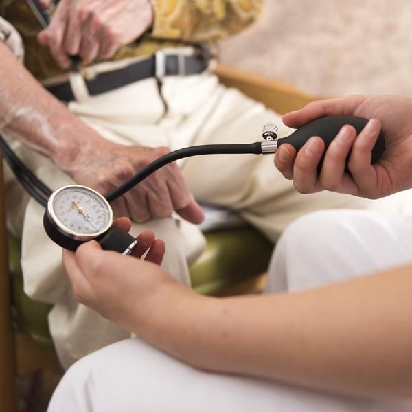 Altersheime Blutdruckmessen